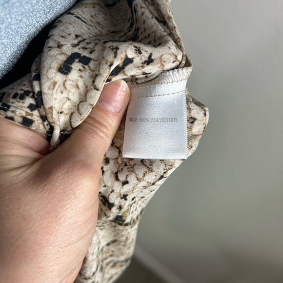 Rose + Olive- Size L-snake skin - maximalist blouse- button down- collar sleeves - Picture 8 of 11